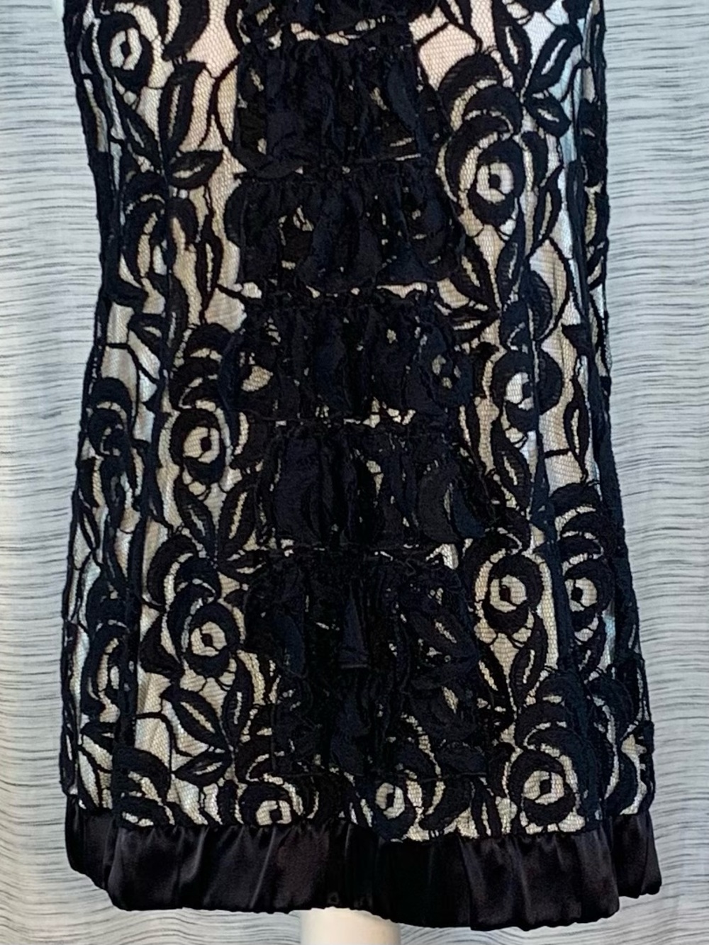 Lu Lu Lame black lace with white lining halter top. - Picture 6 of 15
